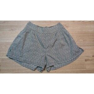 American Eagle Shorts Womens Small Zebra Print Satin Pull On Flowy Shorties S